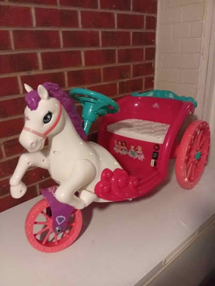 Photo of free Girls ride on carriage (DL1 Darlington) #1