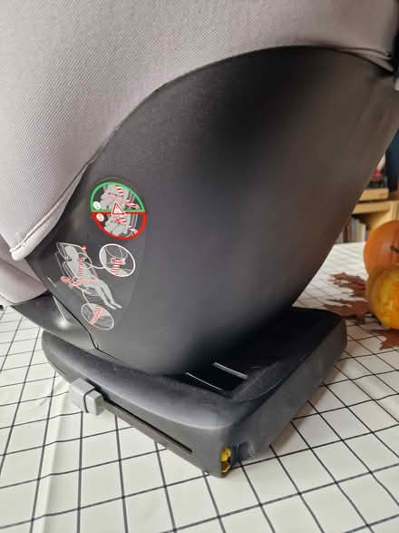 Photo of free Car seat Maxi Cosi Rodifix (Ecclesall S11) #4