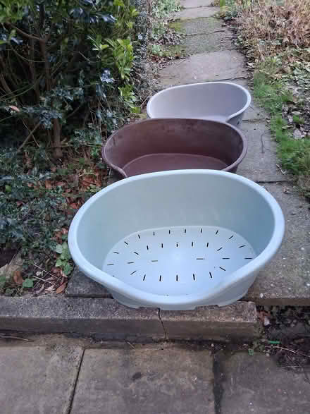 Photo of free 3 plastic dog beds (Kenilworth Road DE5) #2