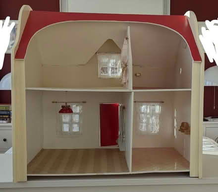 Photo of free Doll house (Falkirk FK1) #2