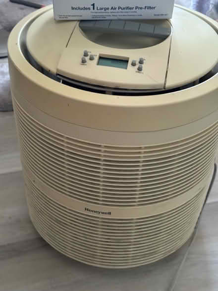 Photo of free Honeywell Air Purifier w Filter (West San Jose 95128) #1