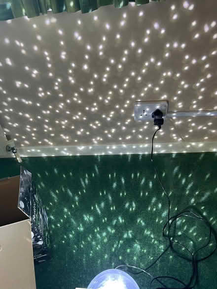 Photo of free Festive Xmas light (Yarnton ox51nd) #4