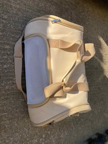 Photo of free Cat transport carrier (Stump Cross HX3) #1