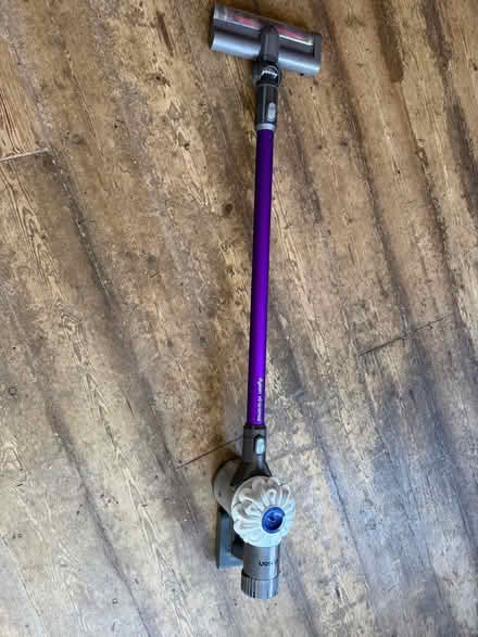 Photo of free Dyson hoover (Central Watford WD23) #1