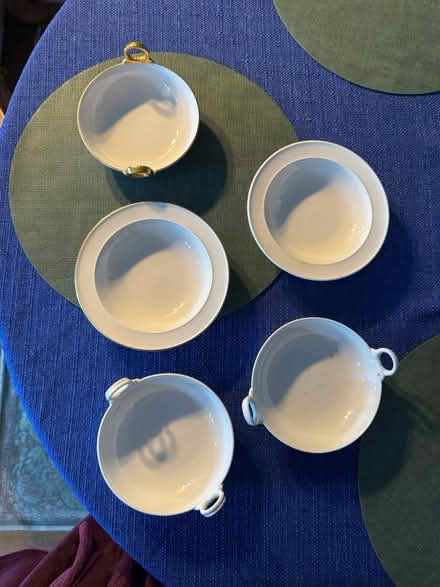 Photo of free Different plates and small bowls (SE10 8DN) #1