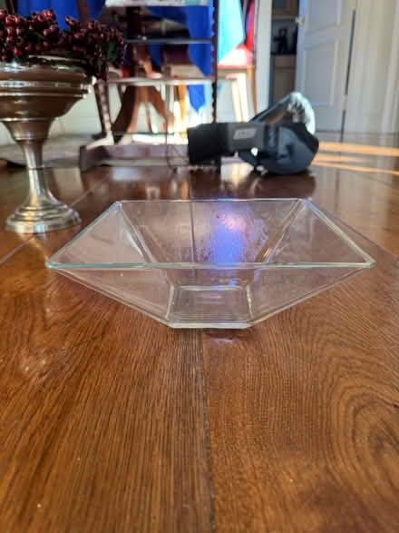 Photo of free Vase and bowls (SE10 8DN) #2