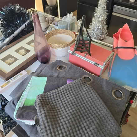 Photo of free Section of items (Greenwich Peninsula SE10) #4