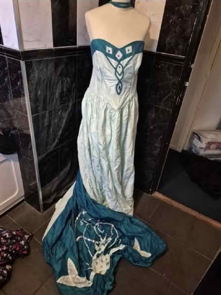 Photo of free Wedding Dress for costume (Hollinswood TF3) #1