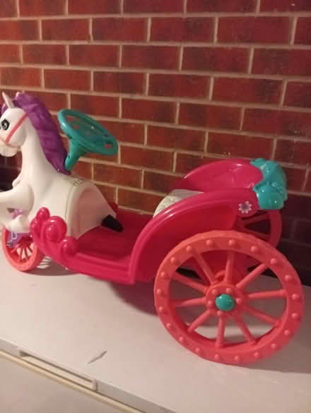 Photo of free Girls ride on carriage (DL1 Darlington) #3