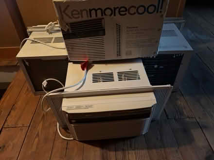 Photo of free 3 window air conditioner’s (City Center Danbury) #1