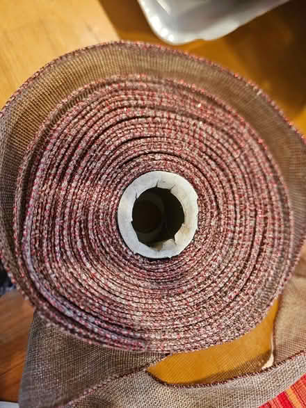 Photo of free decorative ribbon (Roxbury) #4