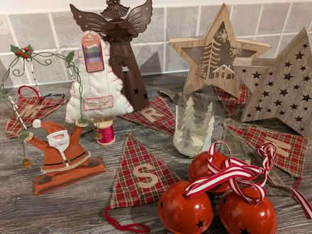Photo of free Christmas decorations (Letchworth) #1