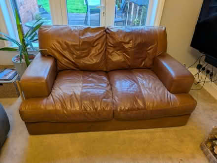 Photo of free Leather 2 seater free to good home. Must collect. (Littleover DE23) #1