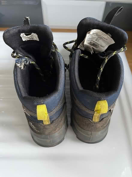 Photo of free Quechua Walking boots size 39 (Winnersh RG41) #3