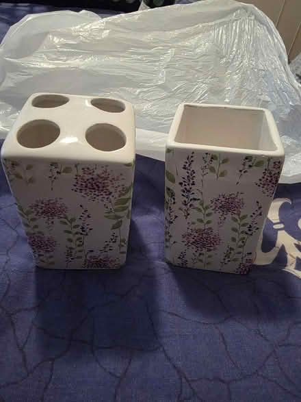 Photo of free Ceramic toothbrush holder set (Broughton Park M8) #1