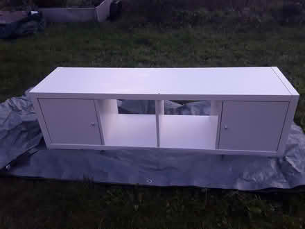 Photo of free Tv stand unit (Wormbridge HR2) #3
