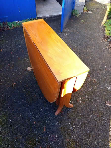 Photo of free Folding leaf dining table (Caton LA2) #1