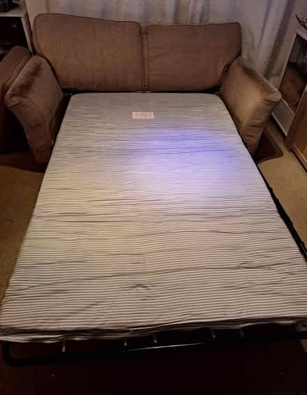 Photo of free Sofa Bed (Kingston KT1) #3