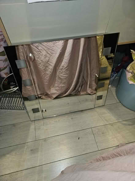 Photo of free Wall fix Bathroom mirror cabinet (Ealing Broadway, W5) #1