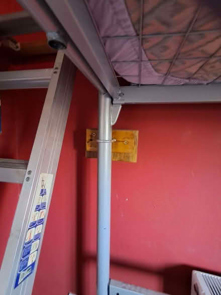 Photo of free Bed (Harpur Hill SK17) #2