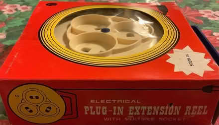 Photo of free UK vintage power bar (Halifax Peninsula) #1