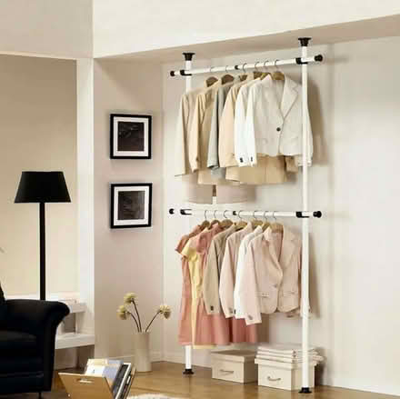 Photo of free Telescopic and Extendable Clothes Rail (Whitminster GL2) #2