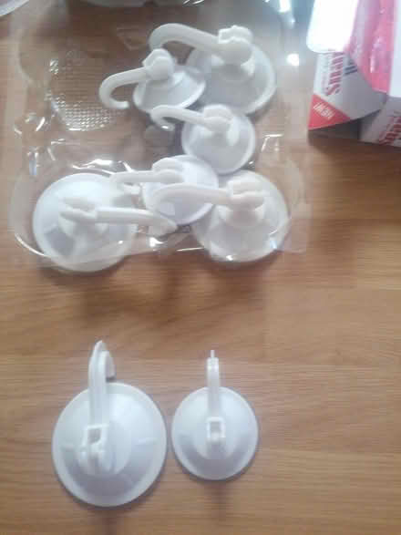 Photo of free Snap Hooks (Parkstone BH14) #4