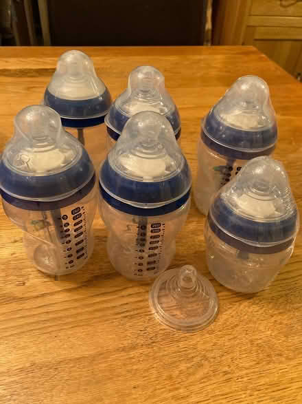 Photo of free Tommee Tippee feeding bottles (Cliffe, Rochester ME3 7QL) #1
