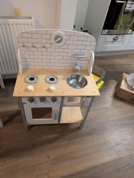 Photo of free Wooden play kitchen (Earlsdon CV5) #1