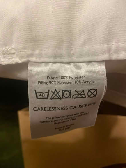 Photo of free 2 x Polyester pillows (Kelvingrove G3) #3