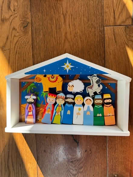 Photo of free Christmas decorations (SE10 8DN) #2