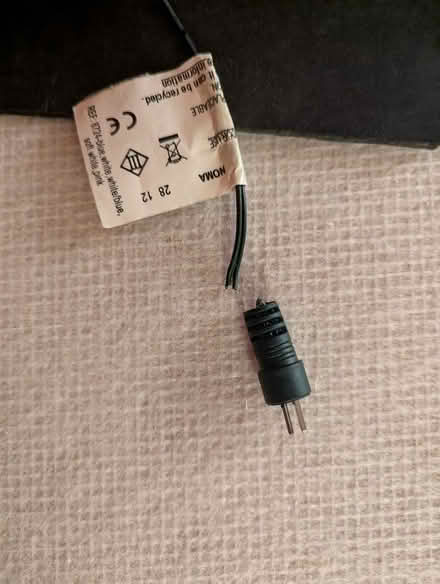 Photo of free LED Christmas Lights (need a fix) (Strawberry Hill TW1) #3