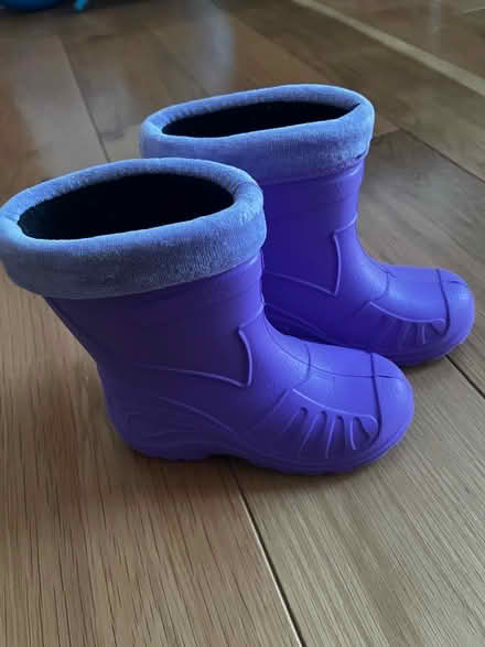Photo of free Light purple lined kids wellies (West Wickham BR4) #1