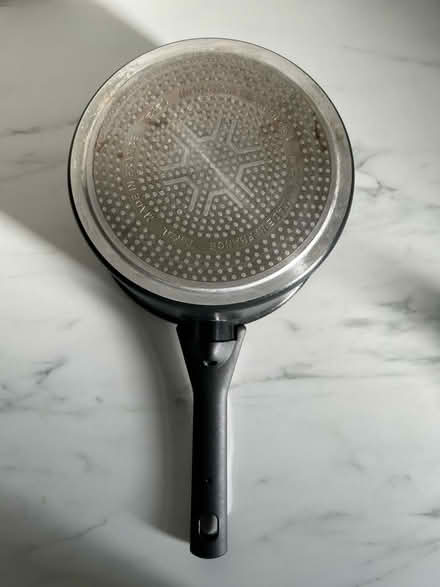 Photo of free TEFAL large saucepan (Datchet SL3) #2