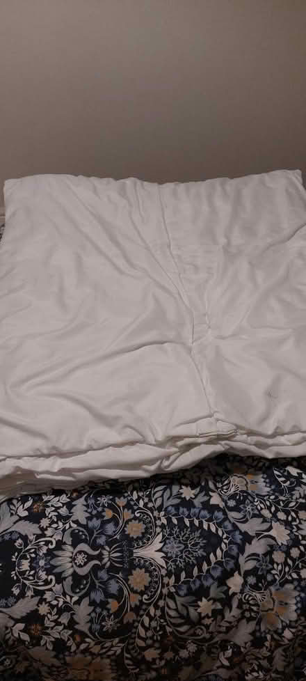 Photo of free Double duvet (weedon) #1