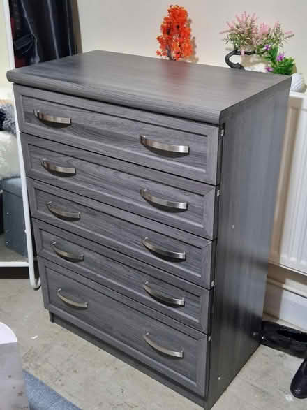 Photo of free grey chest of drawers (streatham common) #1