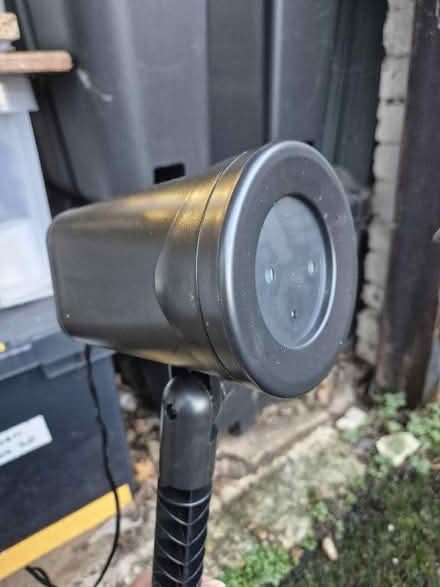 Photo of free Christmas outdoor laser projector lights. (Harley Shute TN38) #1