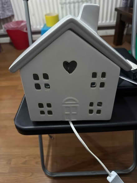 Photo of free Lamp shade (N4 1HG) #2