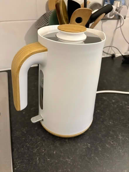 Photo of free Scandi style kettle (N8 Hornsey) #2
