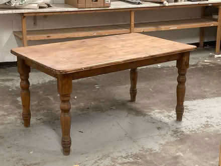 Photo of free KNIGHTON Kitchen table with turned legs (Knighton LD7) #1