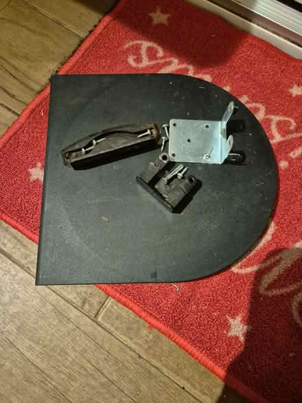 Photo of free Under counter/inside cupboard bin (Astley CV10) #4