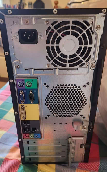Photo of free Veriton computer (no hard disk) (Brookvale RG21) #2