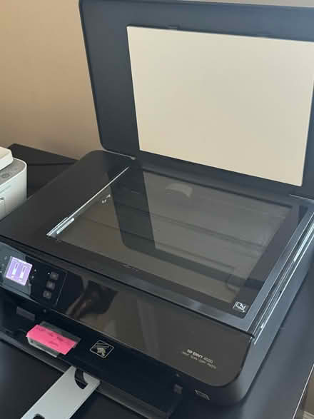 Photo of free Hp Deskjet Envy 4500 / HP 61 ink (Cedar knolls, NJ) #3