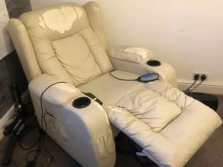 Photo of free Electric Reclining Chair (Whitton TW3) #1