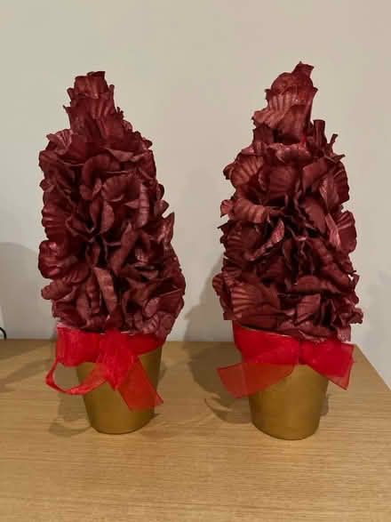 Photo of free Christmas decorations (Royal Standard SE3) #1