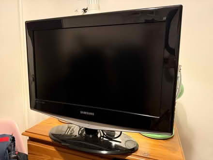 Photo of free Samsung flat screen tv 26” (SW18) #1