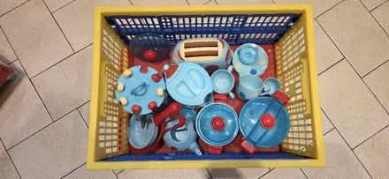 Photo of free Children's kitchen, baskets of fruit, plastic tea set (Purley CR8) #2