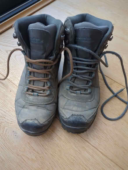 Photo of free Walking Boots size 6 (South Tonbridge TN9) #2
