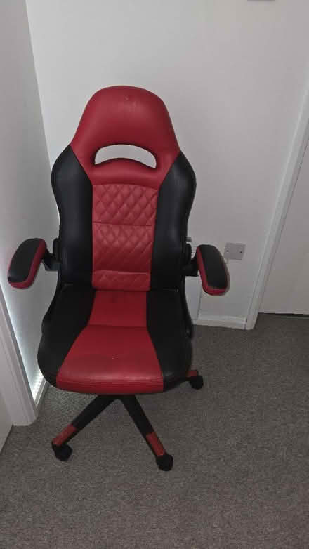 Photo of free Red & Black Gaming Chair (Lytham FY8) #1