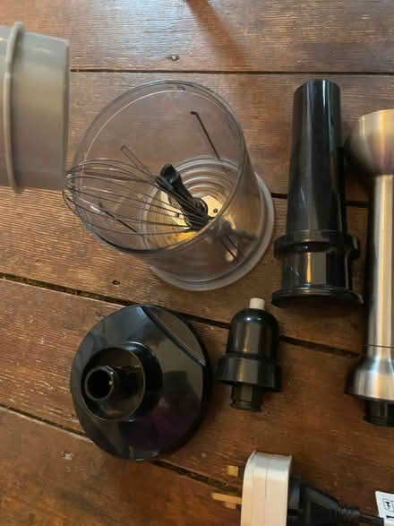 Photo of free broken blender (E1) #3
